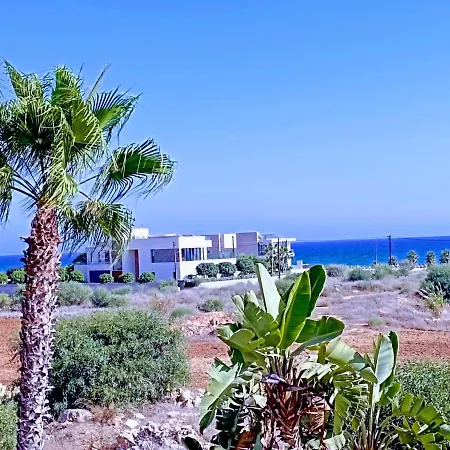 Holiday home Sirens Licence Number 00792 *